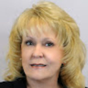 Meet your Posher, Celena